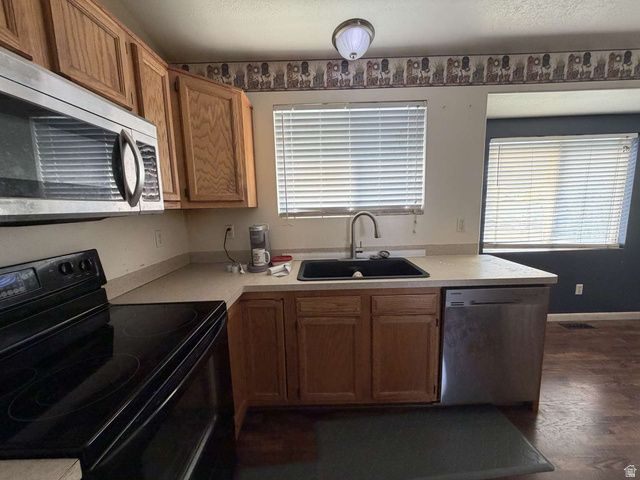 5331 S 4200 W, Roy, UT 84067