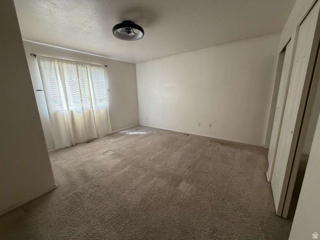 5331 S 4200 W, Roy, UT 84067
