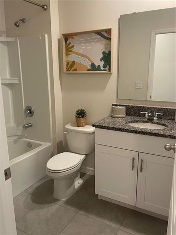 408 CHARLOTTE WAY, Deland, FL 32724