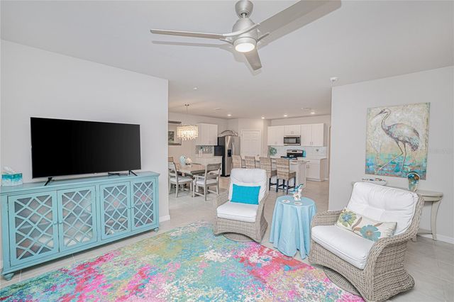 25365 E LENOX CIRCLE, Punta Gorda, FL 33950