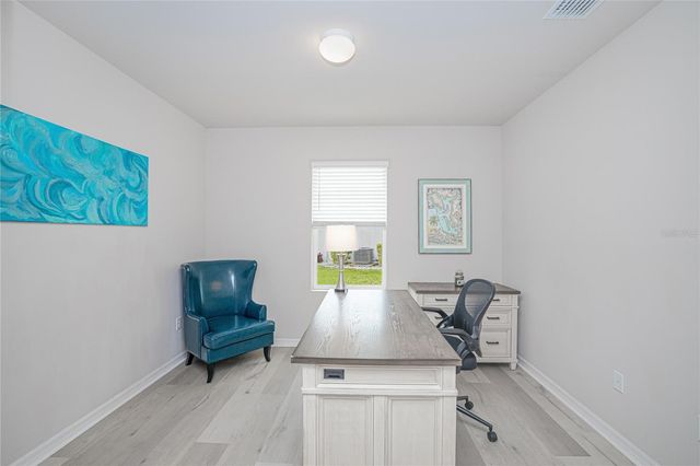 25365 E LENOX CIRCLE, Punta Gorda, FL 33950