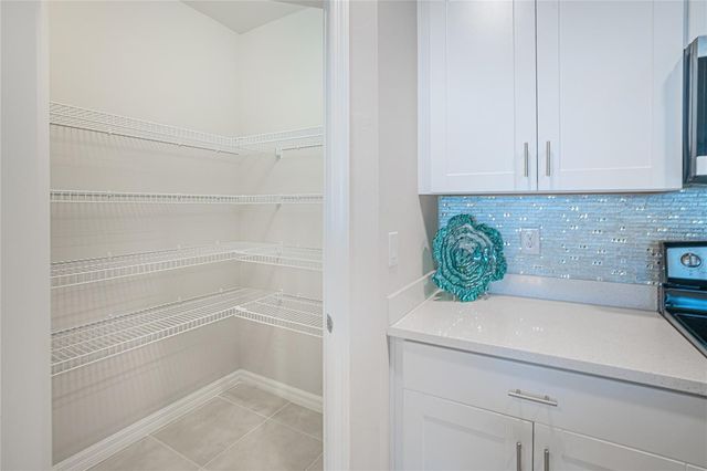 25365 E LENOX CIRCLE, Punta Gorda, FL 33950