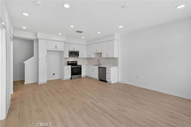 428 Lemonade Place Place, Covina, CA 91723