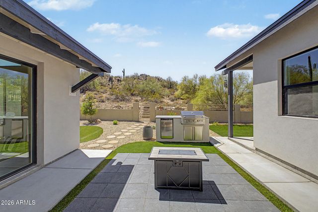 9024 N 28TH Street, Phoenix, AZ 85028