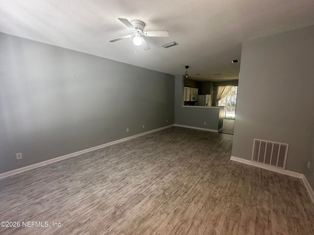 3548 LONE TREE Lane, Jacksonville, FL 32216