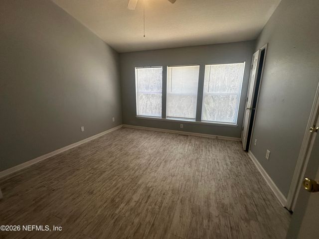 3548 LONE TREE Lane, Jacksonville, FL 32216