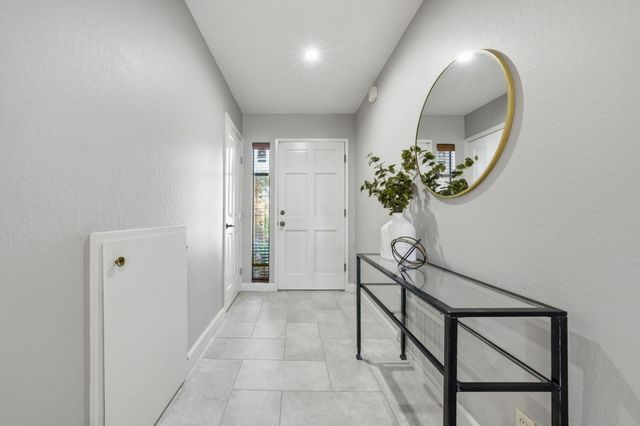 539 Blue Jay Drive, Hayward, CA 94544