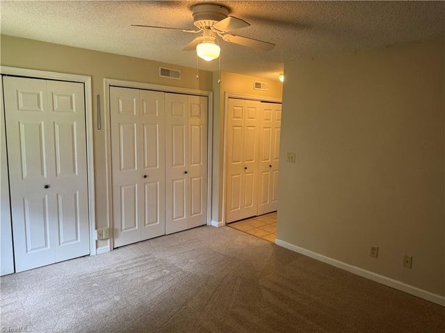 894 Ridge Court, Winston-salem, NC 27107
