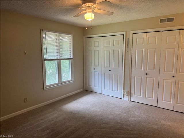 894 Ridge Court, Winston-salem, NC 27107
