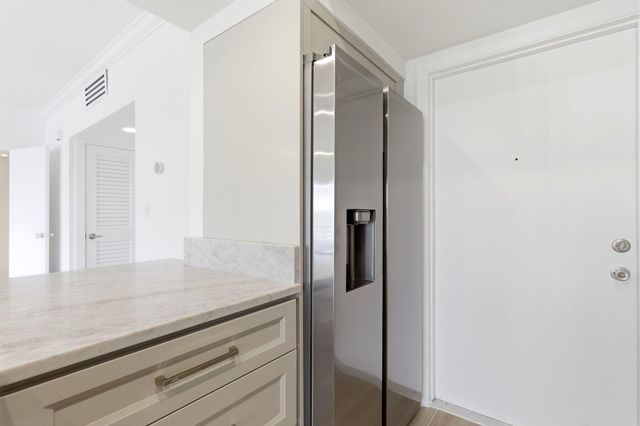 850 NE Spanish River Boulevard 0240, Boca Raton, FL 33431