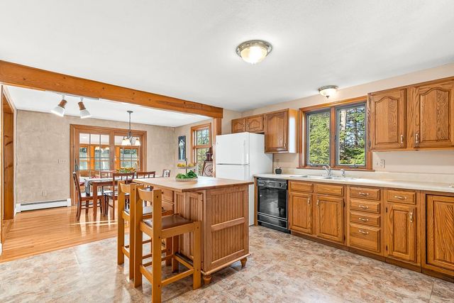 37 Walker Lane, Fremont, NH 03044