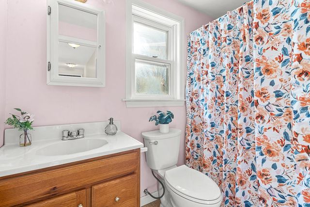 37 Walker Lane, Fremont, NH 03044