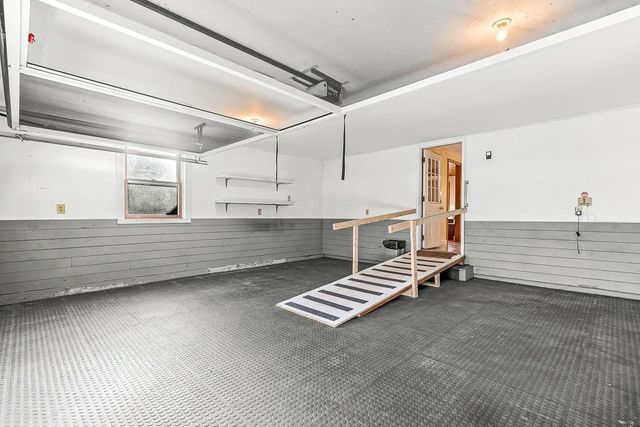 37 Walker Lane, Fremont, NH 03044