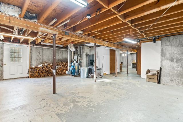 37 Walker Lane, Fremont, NH 03044