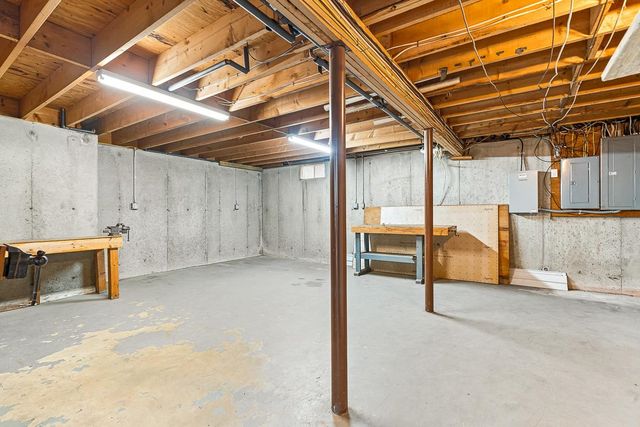 37 Walker Lane, Fremont, NH 03044