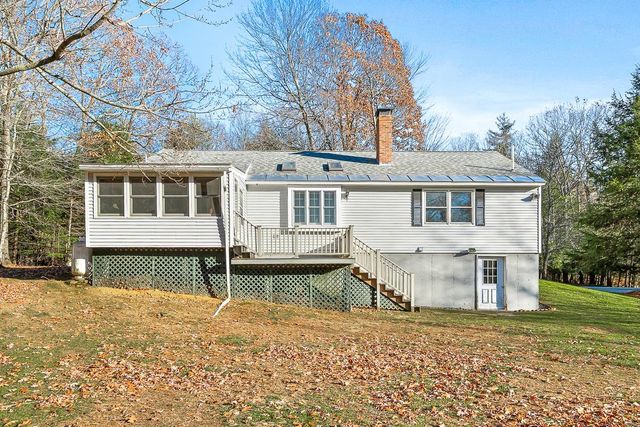 37 Walker Lane, Fremont, NH 03044