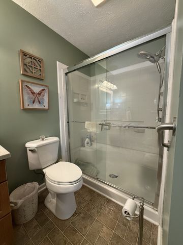2115 Mockingbird Ln Apt A, Springfield, TN 37172