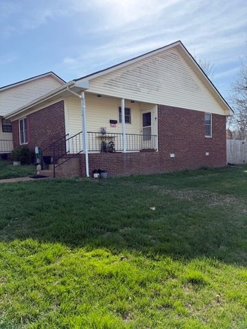 2115 Mockingbird Ln Apt A, Springfield, TN 37172