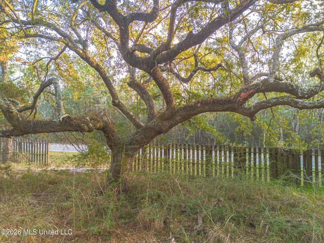 14.96 Acres Arcadia Farm Road, Pass Christian, MS 39571