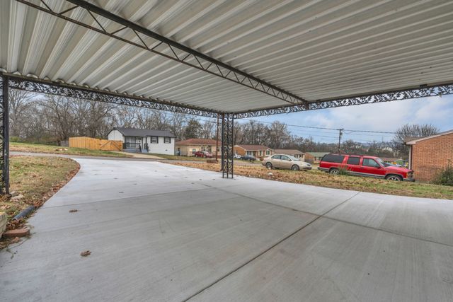 3336 Panorama Dr, Nashville, TN 37218