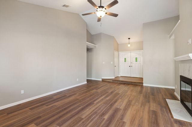 3506 Meadowview Drive, Corinth, TX 76210