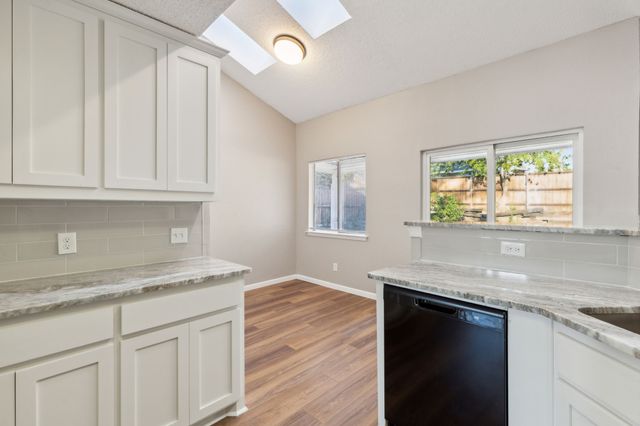 3506 Meadowview Drive, Corinth, TX 76210