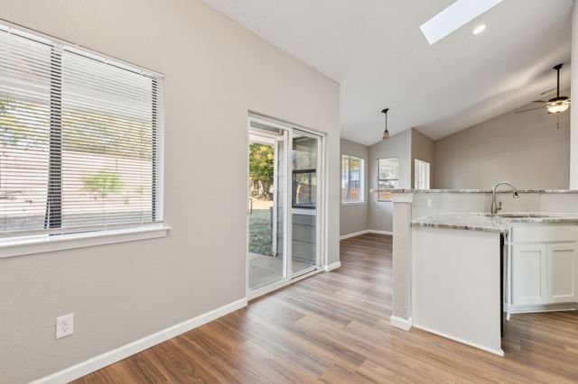 3506 Meadowview Drive, Corinth, TX 76210