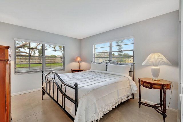 150 Dorset D 150, Boca Raton, FL 33434