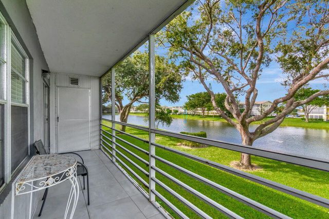 150 Dorset D 150, Boca Raton, FL 33434