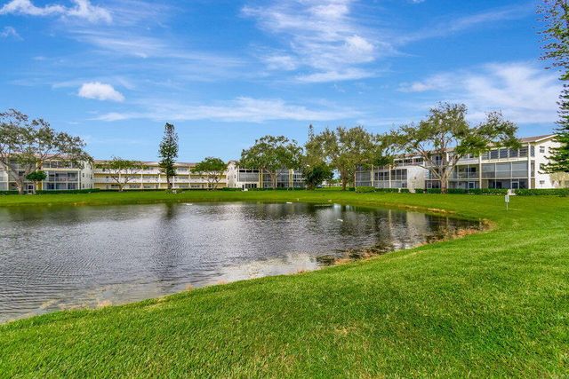 150 Dorset D 150, Boca Raton, FL 33434