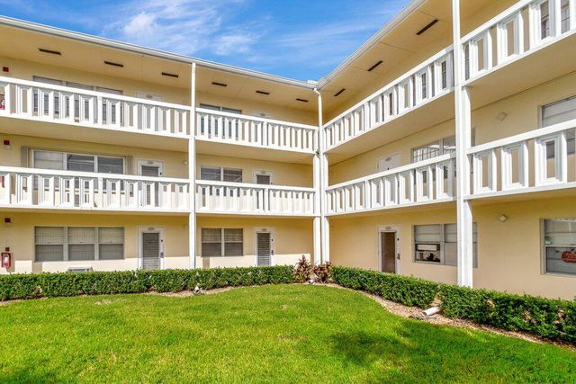 150 Dorset D 150, Boca Raton, FL 33434