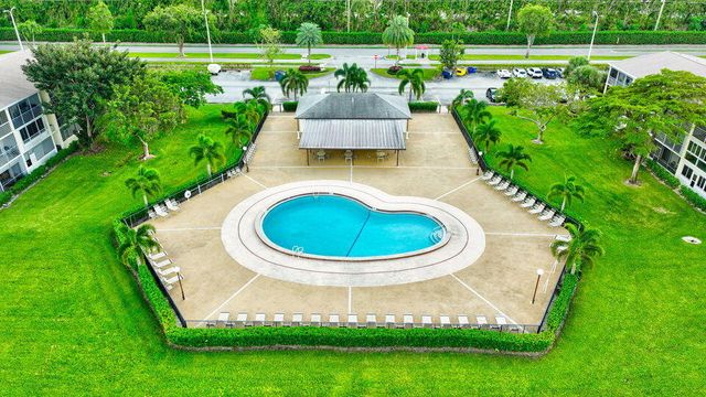 150 Dorset D 150, Boca Raton, FL 33434