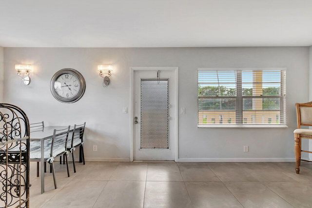 150 Dorset D 150, Boca Raton, FL 33434