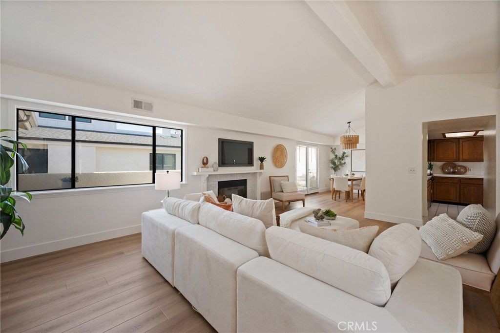 1833 11th Street B, Manhattan Beach, CA 90266 — photo 4