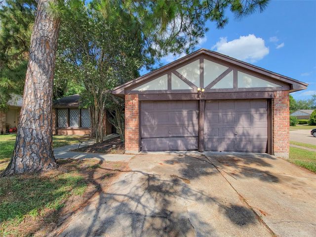 9415 Beckford Drive, Houston, TX 77099
