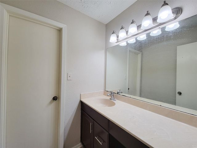 9415 Beckford Drive, Houston, TX 77099