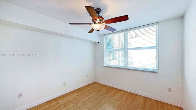 31 SE 5th St 2408, Miami, FL 33131