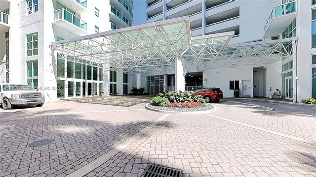 31 SE 5th St 2408, Miami, FL 33131