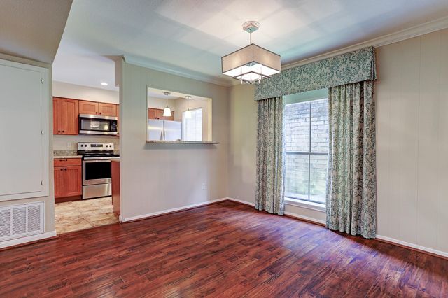 1201 Mcduffie Street 207, Houston, TX 77019