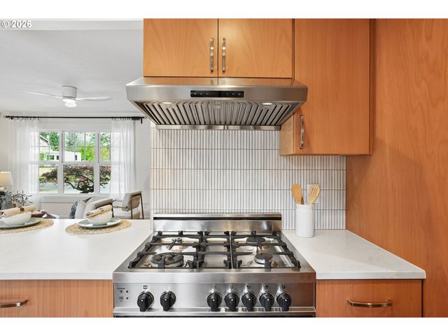 2630 LAFAVE St, West Linn, OR 97068