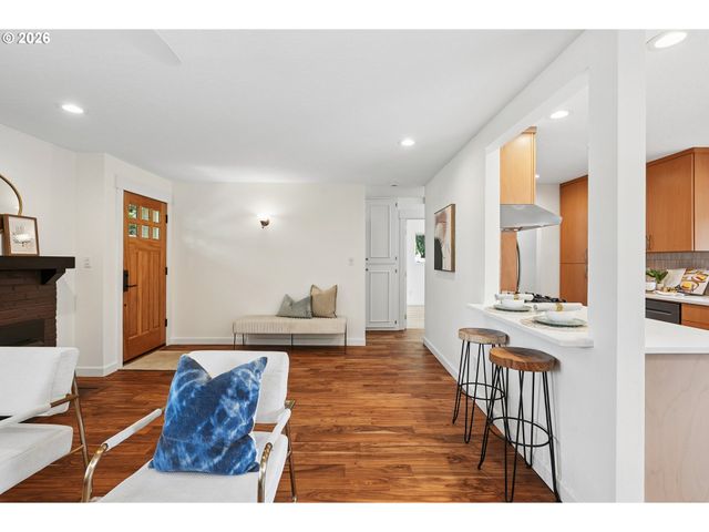 2630 LAFAVE St, West Linn, OR 97068