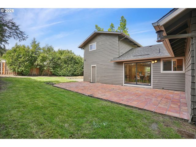 2630 LAFAVE St, West Linn, OR 97068