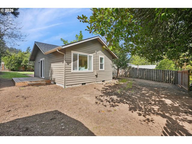 2630 LAFAVE St, West Linn, OR 97068