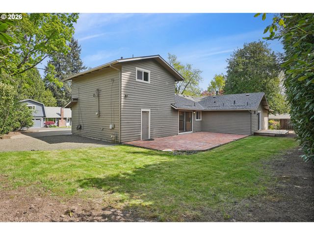 2630 LAFAVE St, West Linn, OR 97068