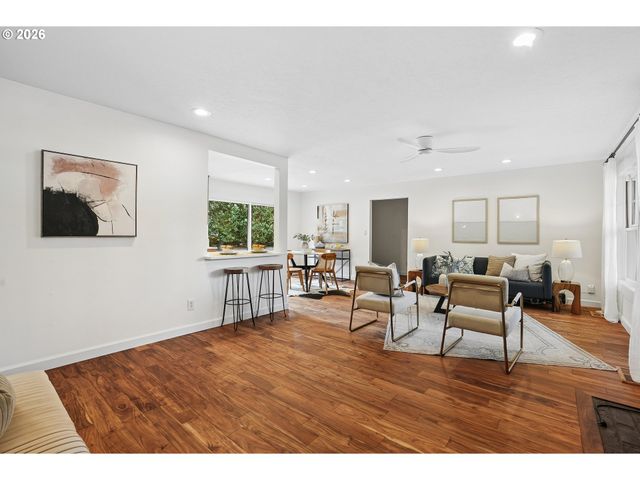 2630 LAFAVE St, West Linn, OR 97068