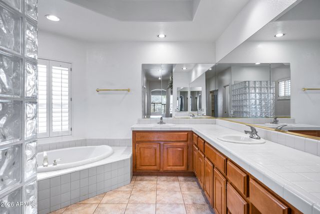 9030 E NACOMA Drive, Sun Lakes, AZ 85248