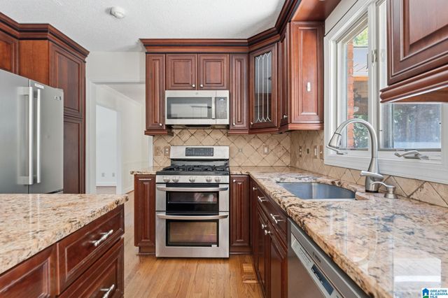 1769 RUSSET WOODS LANE, Hoover, AL 35244