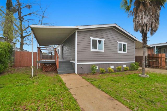 5694 Jackson Ct, Ione, CA 95640