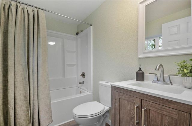 5694 Jackson Ct, Ione, CA 95640