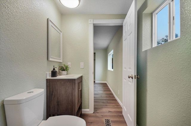 5694 Jackson Ct, Ione, CA 95640